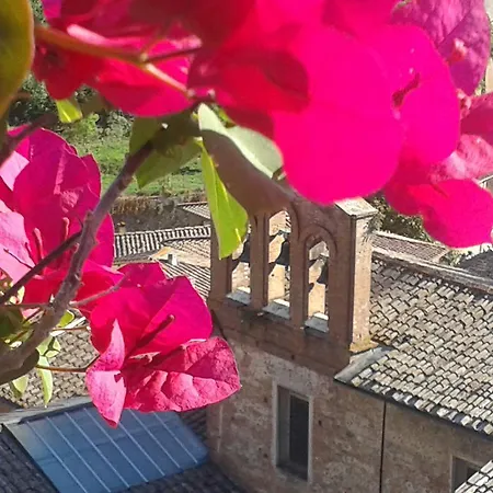 Residenza D'epoca Campo Regio Relais Oda ve Kahvaltı Siena