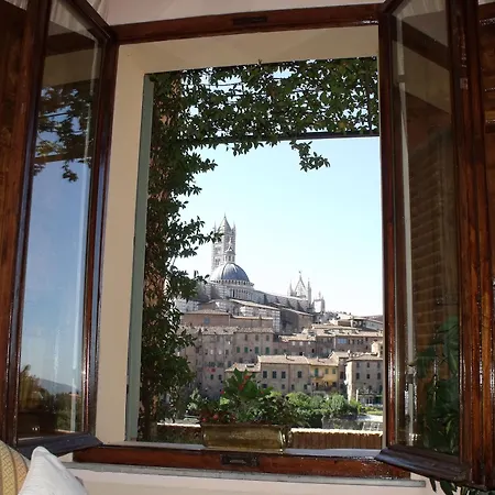 Residenza D'epoca Campo Regio Relais 시에나